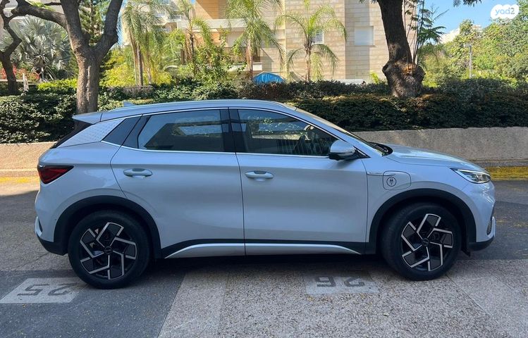 מודעת רכב בי.ווי.די אטו 3