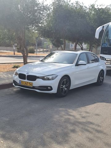 מודעת רכב ב מ וו סדרה 3