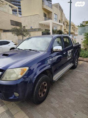 מודעת רכב טויוטה היילקס ויגו