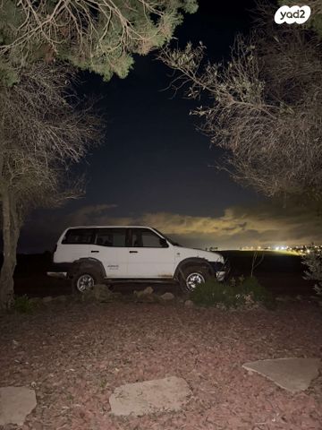 מודעת רכב ניסאן טראנו