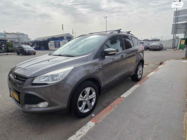 מודעת רכב פורד קוגה