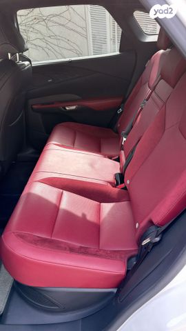 מודעת רכב לקסוס RX