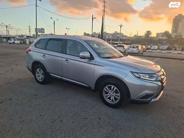 מודעת רכב מיצובישי אאוטלנדר