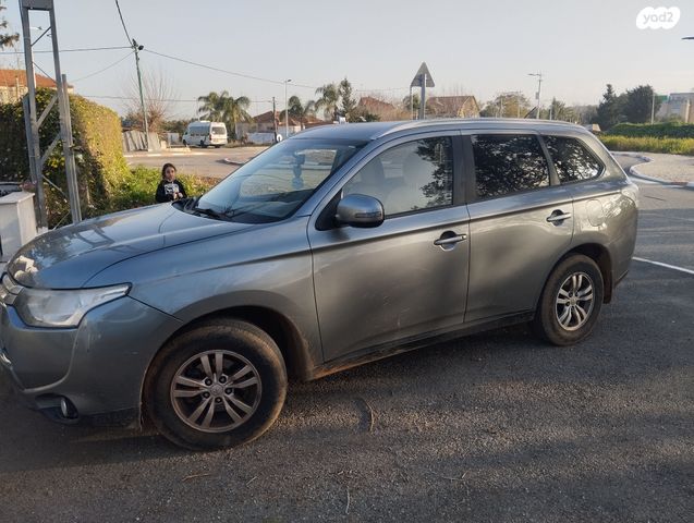 מודעת רכב מיצובישי אאוטלנדר