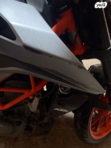 מודעת רכב KTM Naked Duke 390