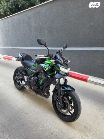 מודעת רכב קאוואסאקי Z650