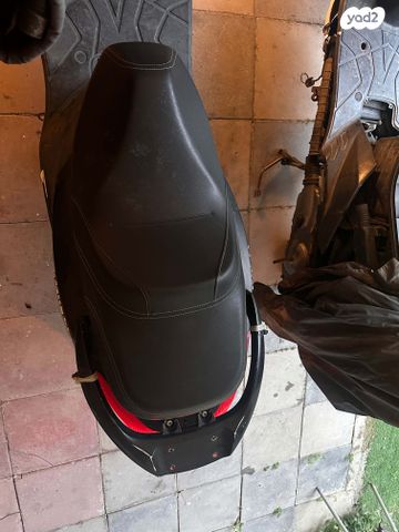 מודעת רכב סאן יאנג ג'וי רייד 200