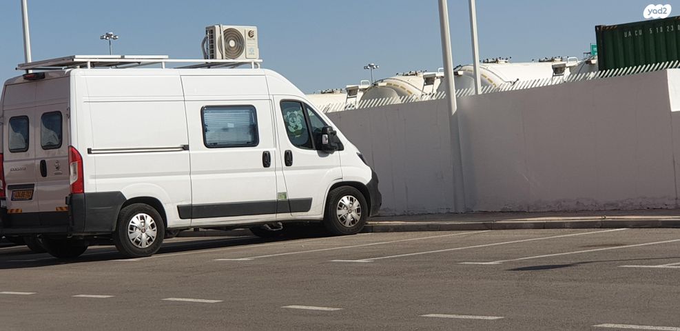 מודעת רכב ממונע אוטוקראוון