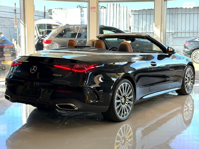 מודעת רכב מרצדס-בנץ CLE 2