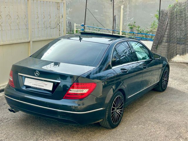 מודעת רכב מרצדס-בנץ C-class