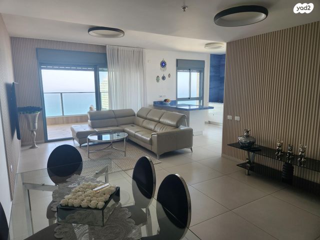 אמנון ליפקין שחק 1