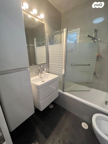 רבן יוחנן בן זכאי 11