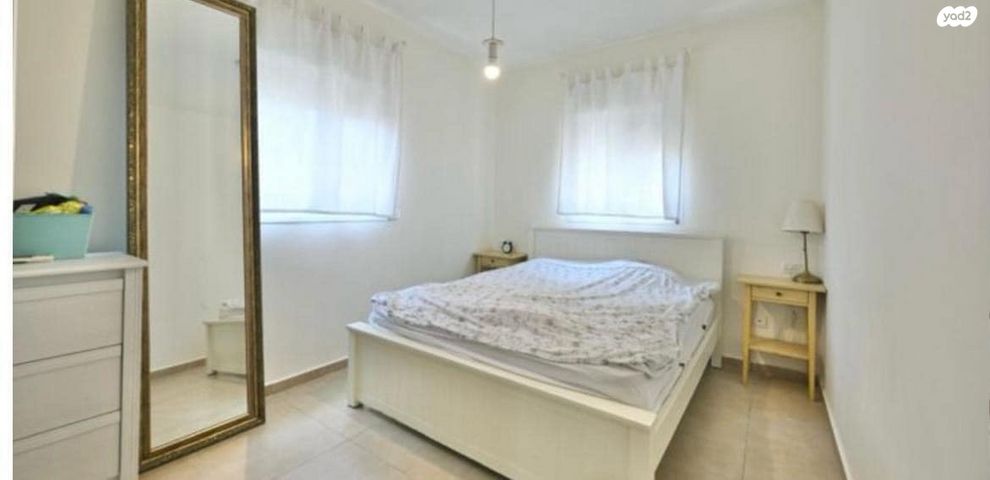 רחבעם זאבי 33