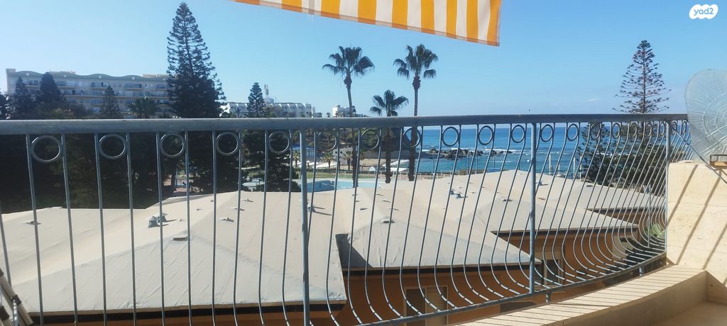 שדרות מנחם בגין 1