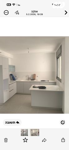 י"א הספורטאים 28