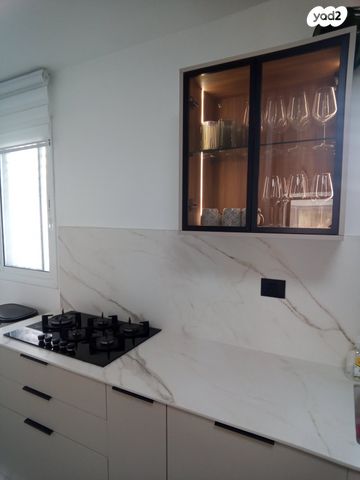 אלישע הנביא 4