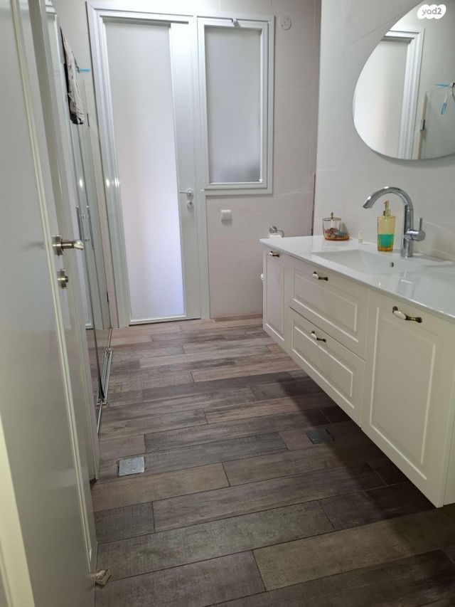 דירה, הרב יצחק שלינקה 1, נחלת יהודה, ראשון לציון