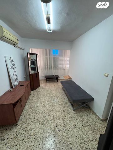 שדרות חיים וייצמן 8