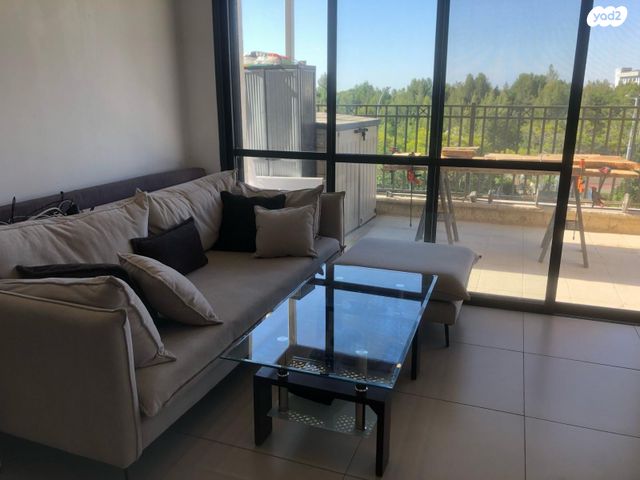 נווה שאנן 10