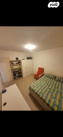 גיורא יוספטל 24