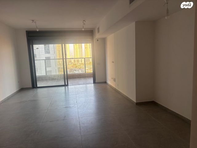 יפה ירקוני 5