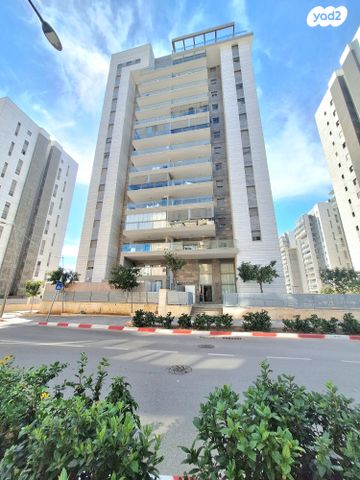 נתיבות מערב