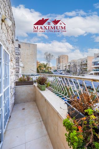 דירה למכירה בירושלים (תיווך) — 3