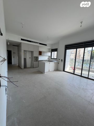 אברהם גפני 2