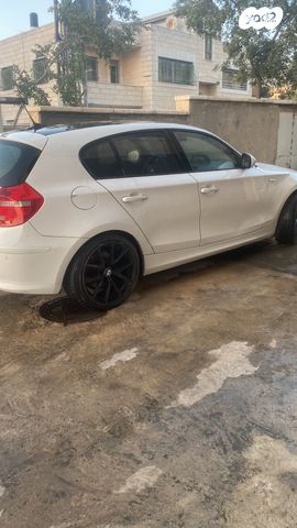 מודעת רכב ב מ וו סדרה 1