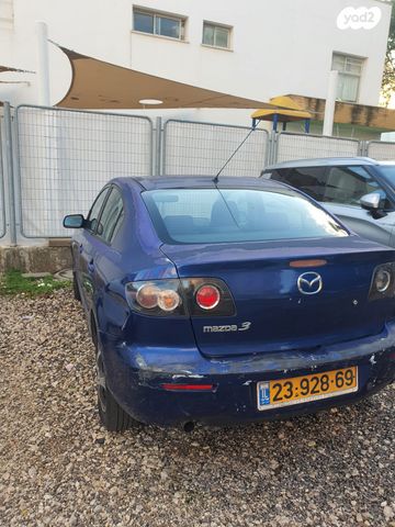 מודעת רכב מאזדה 3