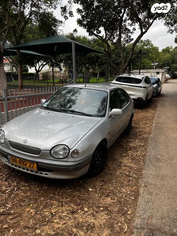 מודעת רכב טויוטה קורולה