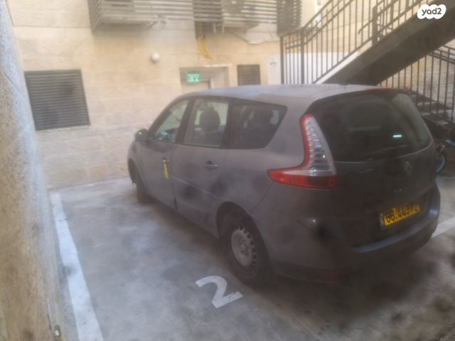 מודעת רכב רנו סניק