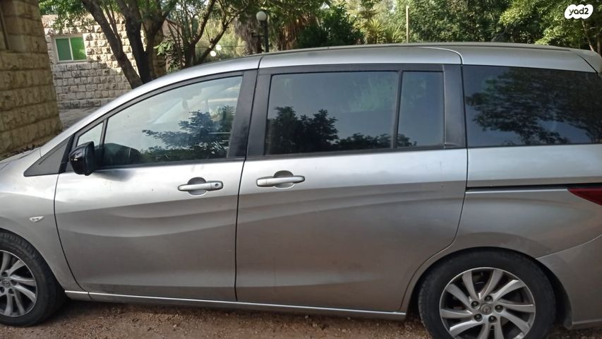 מודעת רכב מאזדה 5