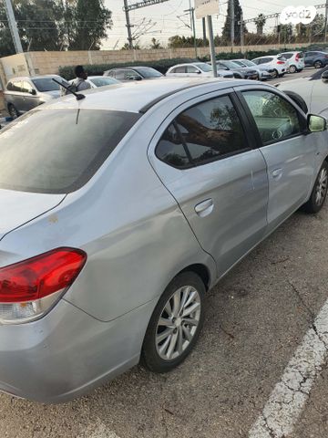 מודעת רכב מיצובישי אטראז'