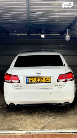 מודעת רכב לקסוס GS