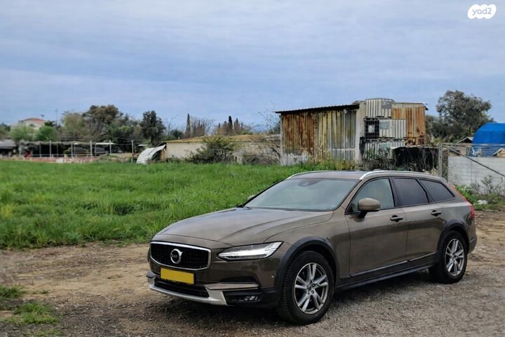 מודעת רכב וולוו V90