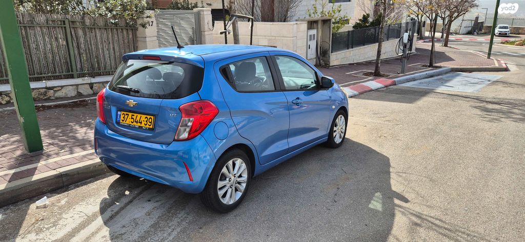 מודעת רכב שברולט ספארק