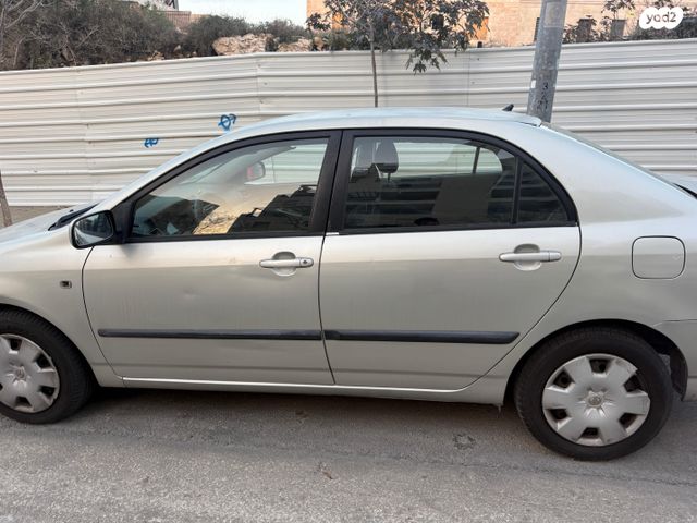 מודעת רכב טויוטה קורולה