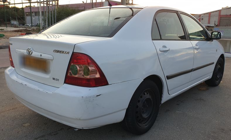 מודעת רכב טויוטה קורולה