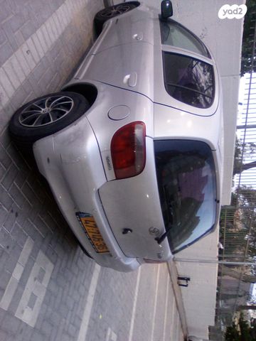 מודעת רכב טויוטה יאריס