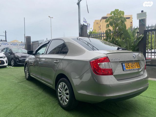 מודעת רכב סקודה ראפיד