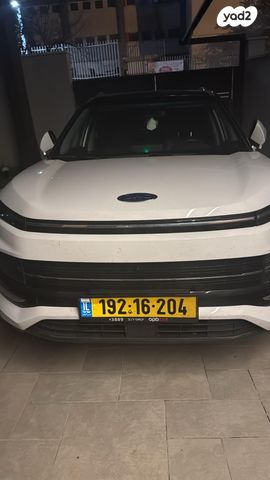 מודעת רכב ג׳יי.איי.סי E-JS4