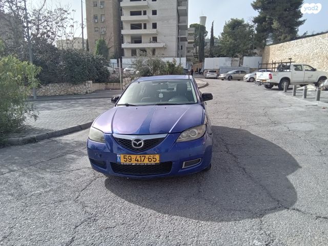 מודעת רכב מאזדה 3
