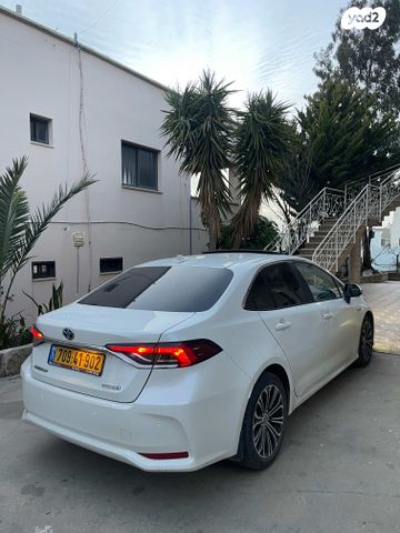 מודעת רכב טויוטה קורולה