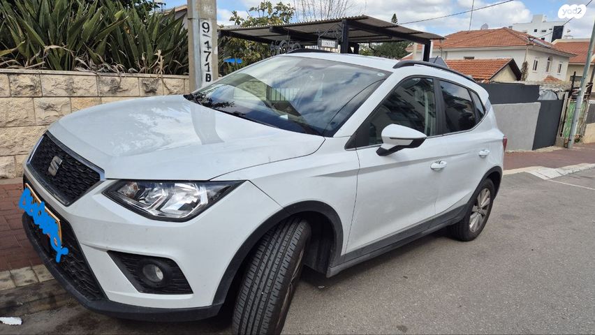 מודעת רכב סיאט ארונה