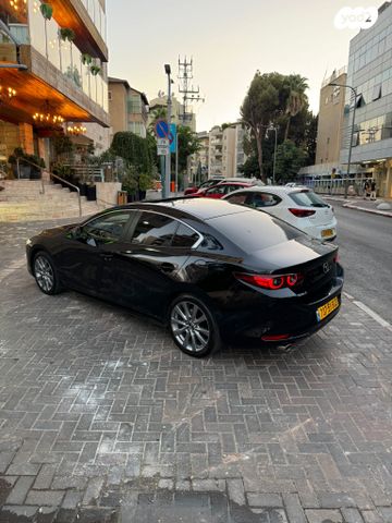 מודעת רכב מאזדה 3