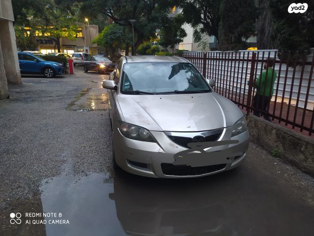 מודעת רכב מאזדה 3