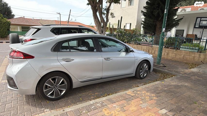 מודעת רכב יונדאי איוניק