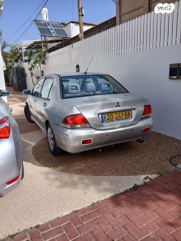 מודעת רכב מיצובישי לנסר
