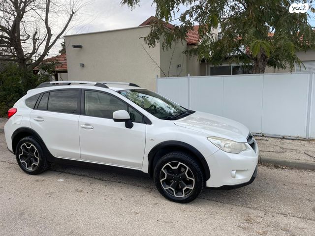 מודעת רכב סובארו XV